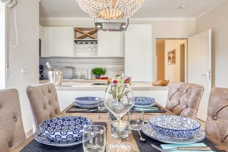 Essbereich mit Blick zur Küche Parkresidenz am Hafen Wohnung HF 14 - "Sandburg Zingst"