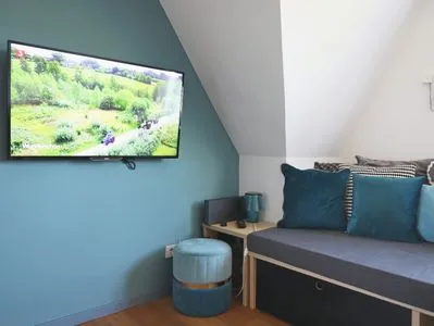 TV / Multimedia Steinmannstr. 50 - Blaue Ella