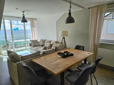 Wohn-und Esszimmer Strandoase Sierksdorf Strandoase Meeresbrise