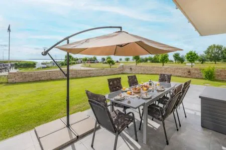 Terrasse Ferienhaus Abendsonne