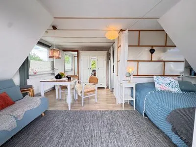 1-Zimmer-Wohnung mit Meerblick und Balkon Nordlicht