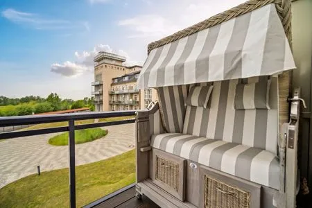 Ferienwohnung  Francis Drake Suite Ostseebad Wustrow ZweiWasser Alte Seefahrtschule Balkon  Francis Drake Suite