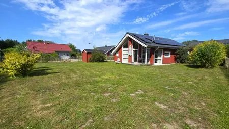 Garten Ferienhaus "Kiek Ut" im Ferienpark Holm an der Ostsee