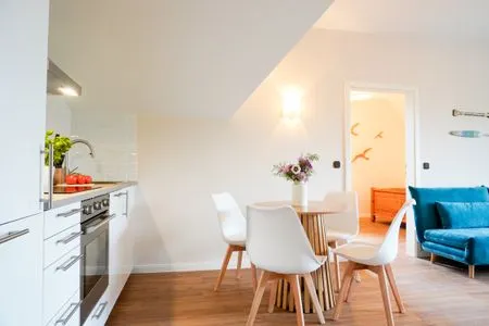 Küche / Küchenzeile (STR74a) Ferienwohnung "Seaside Club"