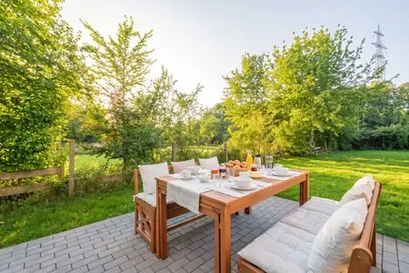 Terrasse Ferienhaus "Haffhus" mit Balkon, Terrasse und 2 Bädern