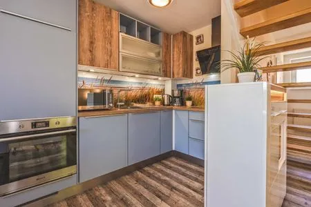 Küche / Küchenzeile Ferienwohnung Inselzeit auf 2 Etagen mit Strandkorb und Balkon