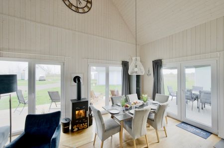 Kamin-/Ofen