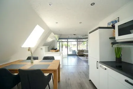  Ferienhaus ‚Sünnhus‘ am Wittensee – ruhiger Rückzugsort im Grünen