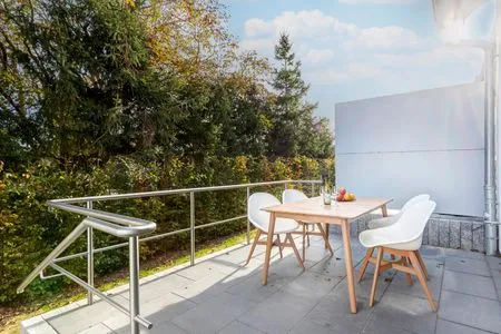 Terrasse Ferienwohnung Ostseenest Bernstein mit Terrasse & nur 800 m zum Strand