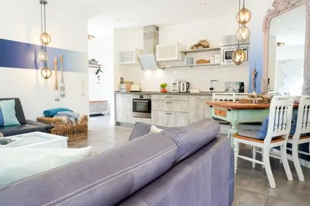Wohnzimmer (ERL43) Ferienhaus PIER 43