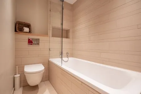 Badezimmer Niilön Linjens