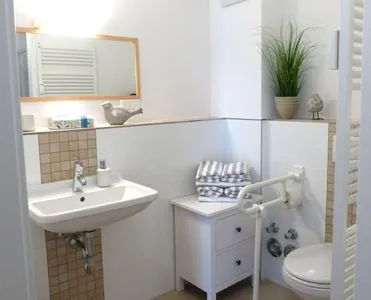 Badezimmer der Strand Residenz Wohnung 8 in Wittdün auf Amrum Strand Residenz Ferienwohnung *Strand Residenz 8*