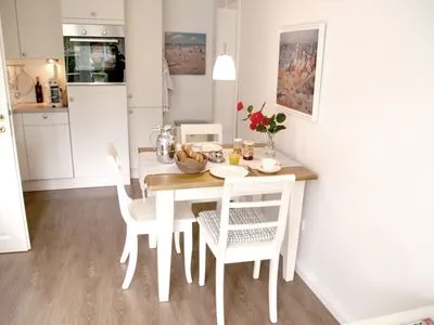 Essbereich der Ferienwohnung Düne in Norddorf auf Amrum Haus Anneliese Bungalow Düne