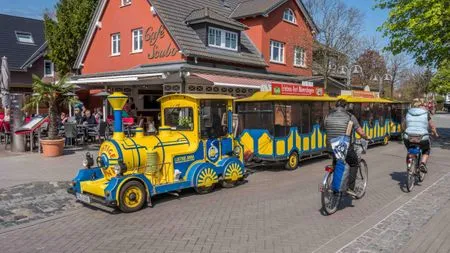 Bimmelbahn von Zingst Residenz am Strand Wohnung 1-11