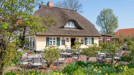 Café Rosengarten in Zingst Residenz am Strand Wohnung 1-11