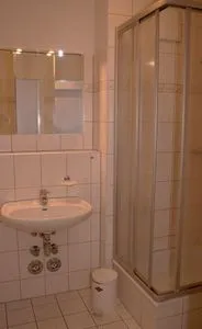 Badezimmer mit Dusche Residenz am Strand Wohnung 1-16