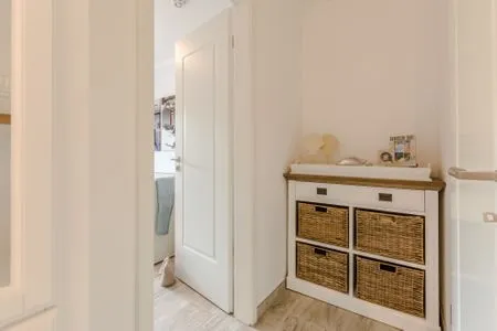 Kommode Logierhaus Friedrich WE 10 - "Muschelsucher"