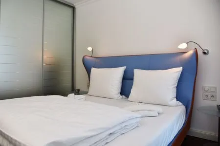 Schlafzimmer mit Doppelbett Logierhaus Friedrich WE 13 - "Bernsteinglück"