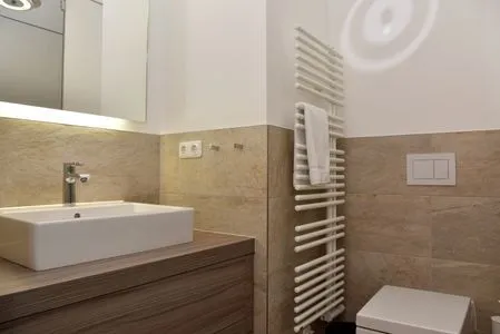 Badezimmer mit Dusche Logierhaus Friedrich WE 23 - "Buhnenzauber"