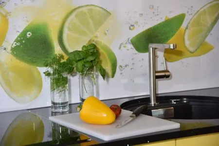 Dekoration Schneidebrett mit Gemüse Logierhaus Friedrich WE 24 - "Sandläufer"