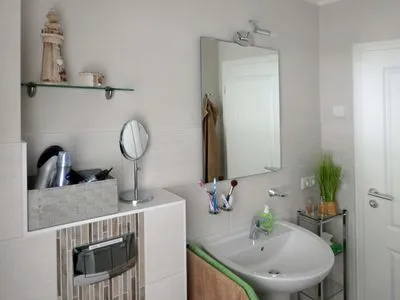 Badezimmer mit Dusche Kavelweg 13 Kavelweg 13 Wohnung 4 - Kleiner Käptn