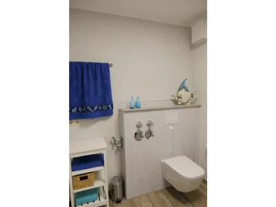 Badezimmer mit Dusche Parkresidenz am Hafen Wohnung HF 26 - "Min Höög"