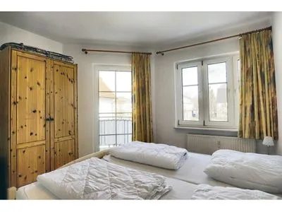 Schlafzimmer mit Doppelbett  Hafenstrasse 34 - Wohnung 5