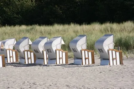 Strandbild mit Strandkörben Neue Reihe Neue Reihe 28 - Wohnung Kleine Auszeit