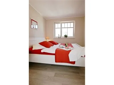 Schlafzimmer mit Doppelbett Neue Reihe Neue Reihe 28 - Wohnung Kleine Auszeit