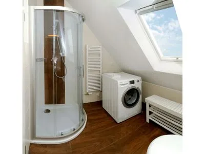 Badezimmer mit Dusche Neue Reihe Neue Reihe 28 - Wohnung Vogelnest