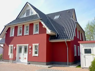 Fassade / Eingang Mühlenstrasse 23 - Wohnung Boddenstern