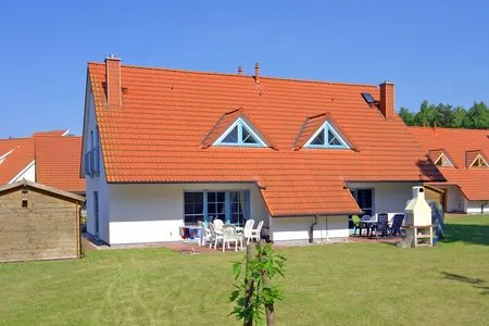 Hausansicht Ferienpark Freesenbruch Doppelhaushälfte 11a - Schwalbennest