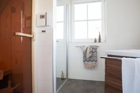 Badezimmer Ferienhaus Schilfrohrsänger 6