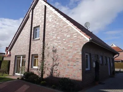  Deichstraße 14e-i 50101 Sonnenwind 1