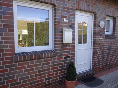  Deichstraße 14e-i 50102 Sonnenwind 2