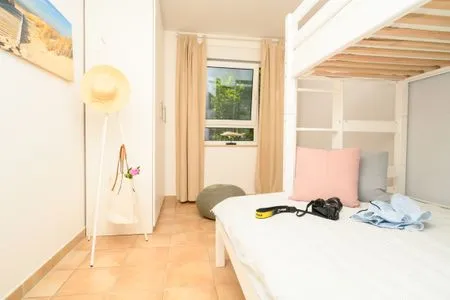 Schlafzimmer mit Hochbett Residenz am Strand Deichpoofe -  Wohnung 1-06