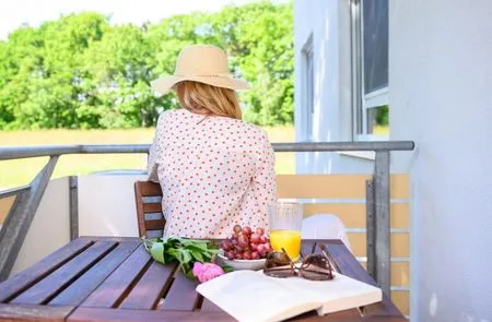 Balkon mit Bestuhlung Residenz am Strand Deichpoofe -  Wohnung 1-06