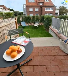 Terrasse Töwerhus Ferienwohnung Sonne