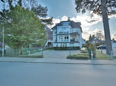 Villa Strandallee 164