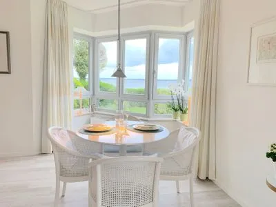 Wohnzimmer Ferienwohnung Strandhüpfer - direkt am Meer