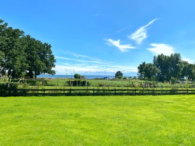 Groß Stresow - Irmi´s Kate - Ferienhaus und Doppelhaushälfte mit großem Garten