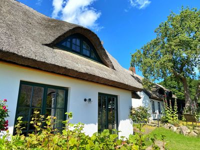 Groß Stresow - Irmi´s Kate - Ferienhaus und Doppelhaushälfte mit großem Garten