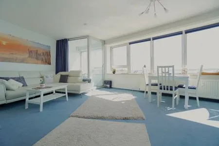 Wohnzimmer Ferienwohnung Schleiloge mit Panoramablick auf die Schlei