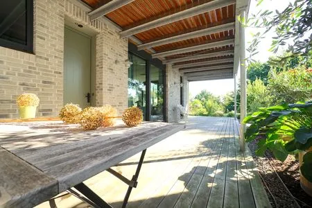 Fassade / Eingang Helle Ferienwohnung 'Eichkamp' für zwei Personen in ruhiger Wohnlage in Eckernförde