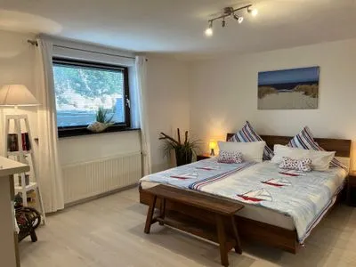 Schlafzimmer (STOE12c) Ferienwohnung "Sonnenschein"