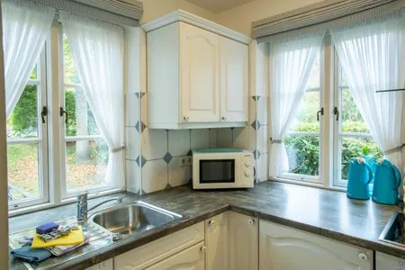Küche / Küchenzeile Dat Südstrandhuus- Ferienwohnung Silke
