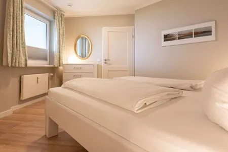 Schlafzimmer Käpt'n Nelson, App. 6