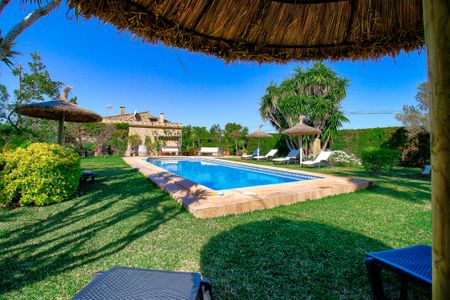Find the best villas to spend your holidays