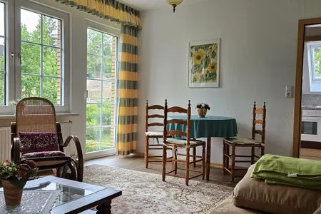 Wohnzimmer Fewo Esche 2