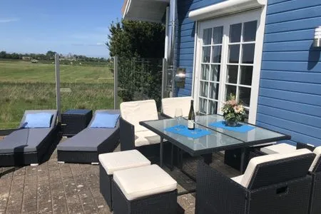  Ferienhaus Traum in Blau